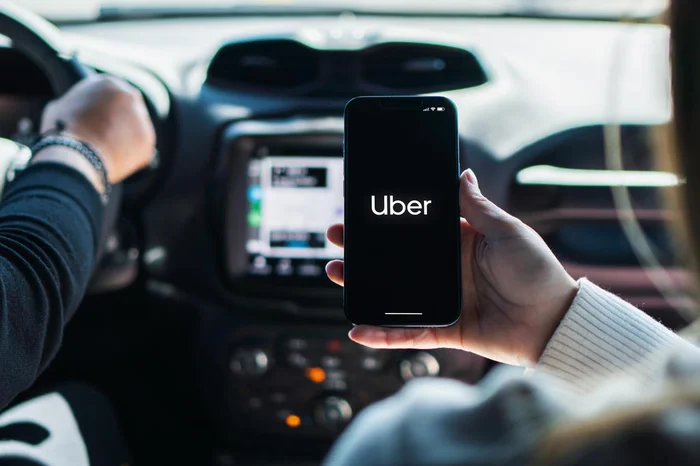 Aplicativo Uber terá botão de emergência que aciona Polícia na Paraíba