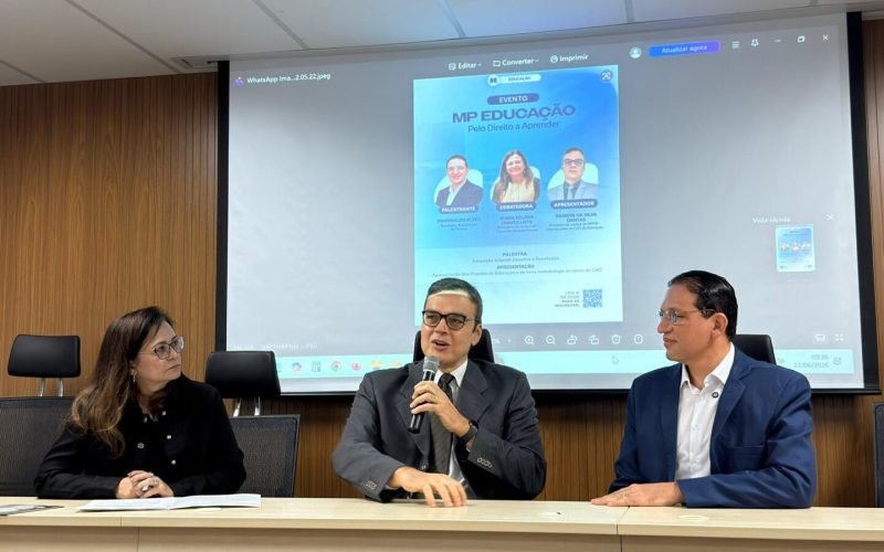 Secretário Erivonaldo Alves apresenta avanços e metas da educação paraibana em projeto do Ministério Público