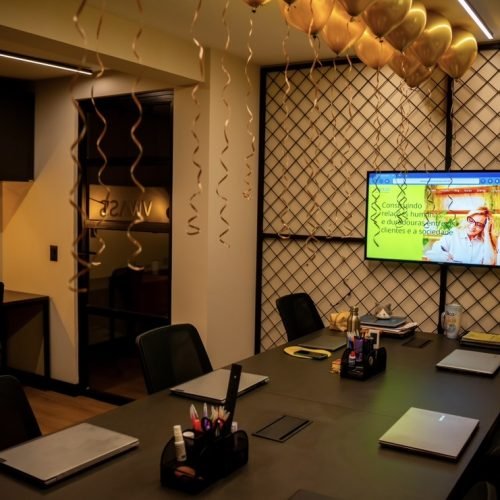 Vivass Comunicação inaugura nova sede e lança novo site