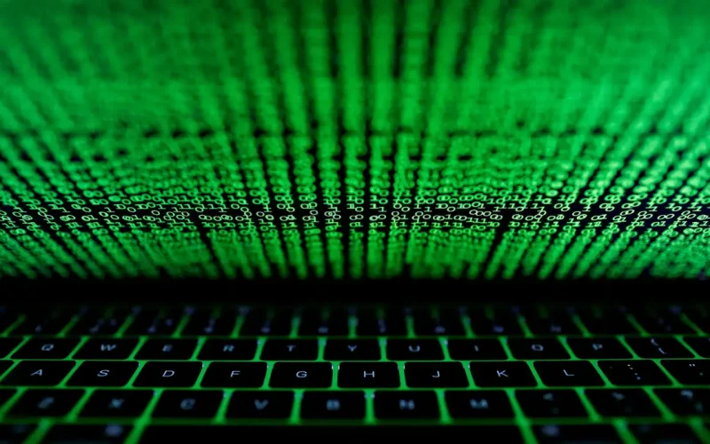 Apagão virtual global afeta voos, bancos, telecomunicações e mídia