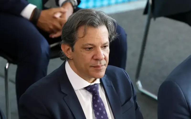 Haddad anuncia R$ 25,9 bilhões em cortes de despesas obrigatórias