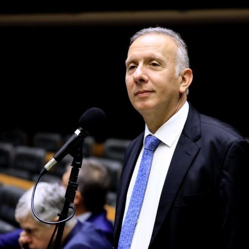 Aguinaldo Ribeiro é anunciado relator do projeto de Inteligência Artificial na Câmara