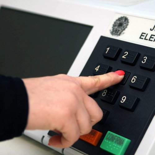 Cícero Lucena e Lucas Ribeiro lideram corrida ao Governo da Paraíba em 2026, aponta pesquisa