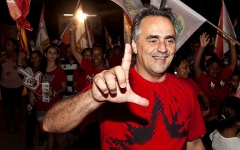 Luciano Cartaxo conversa com RC e volta a considerar candidatura pelo PT em João Pessoa
