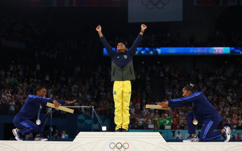 Rebeca Andrade brilha e conquista ouro no solo nas Olimpíadas de Paris