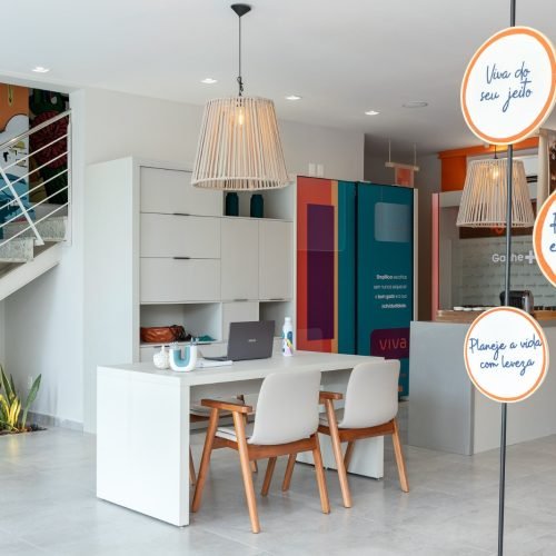 Procura por móveis customizáveis pela internet ganha força no Brasil