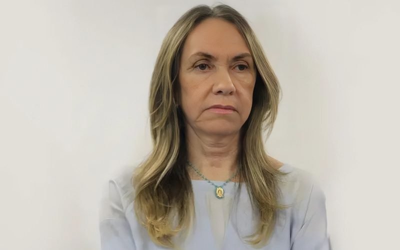 TRE-PB determina retirada de tornozeleira eletrônica de Lauremília Lucena