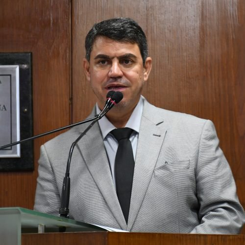 Supremo forma maioria para manter Dinho na presidência da Câmara de João Pessoa