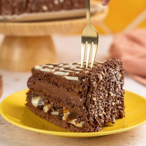 Abacaxi com Leite Condensado e Chocomoça®️ são os Bolos do Mês da Sodiê em janeiro