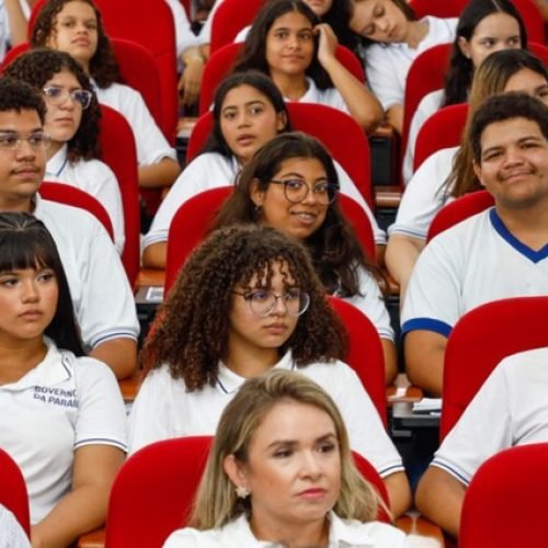 João autoriza investimentos de R$ 17,1 milhões para fortalecer o protagonismo estudantil