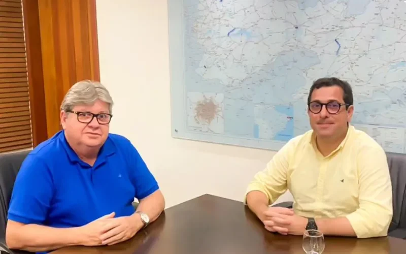 Após divergências, João e Gervásio se reúnem e discutem estratégias do PSB para as eleições municipais