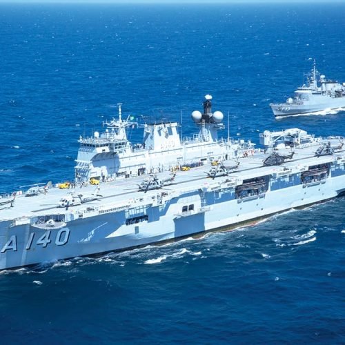 Navio de guerra está aberto à visitação gratuita no Porto de Cabedelo