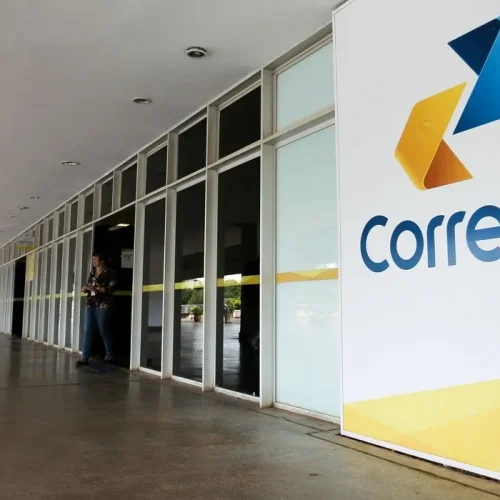 Trabalhadores dos Correios da Paraíba decidem não entrar em greve após nova proposta