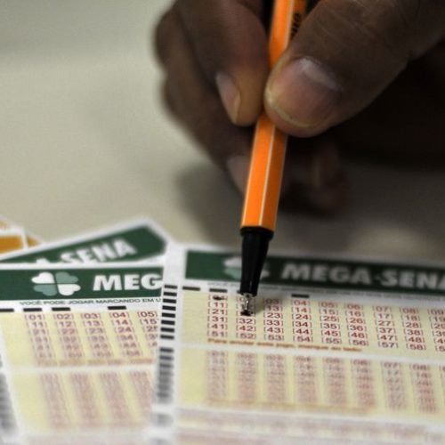 Mega-Sena acumula novamente e prêmio chega a R$ 120 milhões