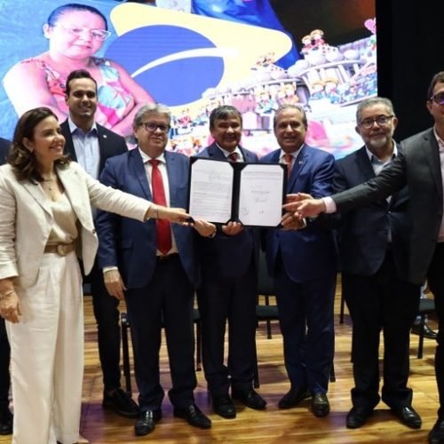 Joao e Wellington Dias lançam Acredita no Primeiro Passo e destacam o fortalecimento da inclusão social na PB