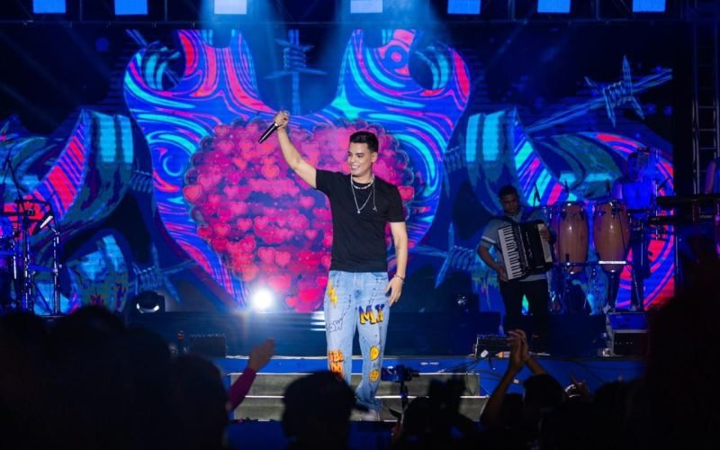 ‘Vibe do MX’: Mateus Ximenes lança seu primeiro DVD