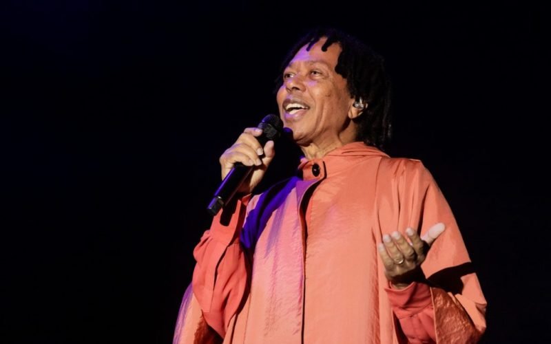 Djavan encerra turnê ‘D’ com show histórico na Domus Hall, neste domingo, na Capital
