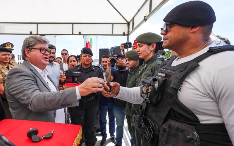 João Azevêdo entrega reforma e ampliação do Bope e novos equipamentos para as Forças de Segurança