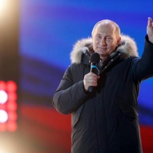 Vladimir Putin vence eleição na Rússia e se manterá no poder até 2030