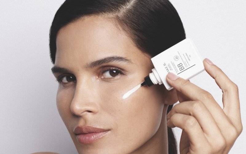 O Boticário apresenta o primeiro BB Cream do Brasil com pigmentos que se adaptam a diversos tons de pele