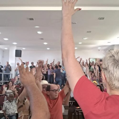 Assembleia: servidores da UFPB aprovam greve a partir deste mês de março