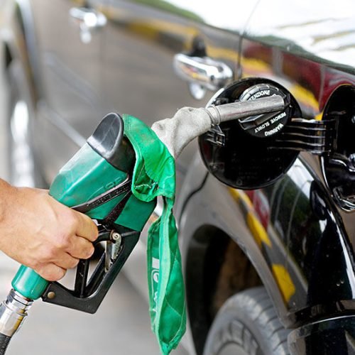 Brasília(DF), 07/10/2015 - Postos de combustíveis aumentam o valor do etanol. Posto Ipiranga 114/115 norte  . Foto: Rafaela Felicciano/Metrópoles