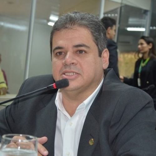 Romero Rodrigues indica aliado Alcindor Villarim para vice-prefeito de Bruno Cunha Lima