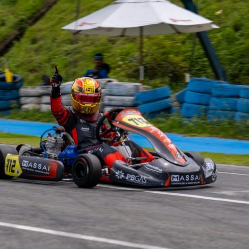 Patrocinado pela Massai, Felipe Rabello se destaca e assume liderança do Campeonatos Paraibano e Pernambucano de Kart