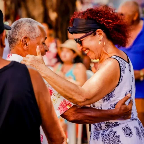 Sabadinho Bom apresenta grupo Choramigo no mês em que se comemora o Dia Nacional do Choro