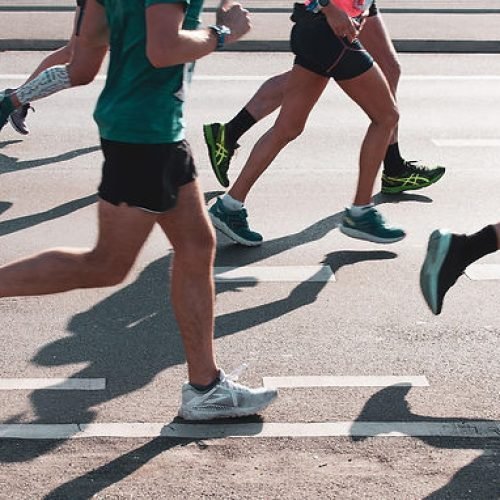 Corridas de rua impulsionam turismo esportivo com crescimento de 364% na venda de pacotes