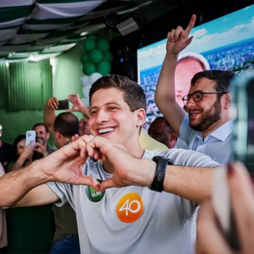 Em ascensão nacional, João Campos vem a Campina Grande para apoiar Jhony Bezerra