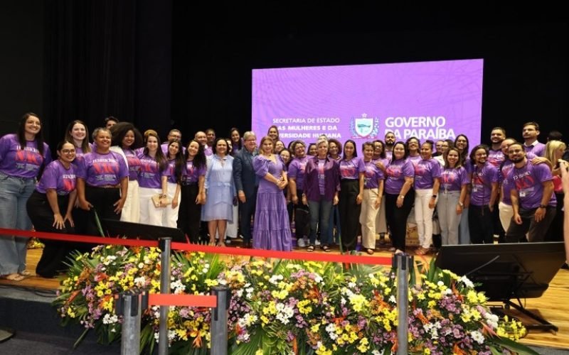 João anuncia novas políticas e ações para mulheres da PB em solenidade para celebrar o 8 de Março