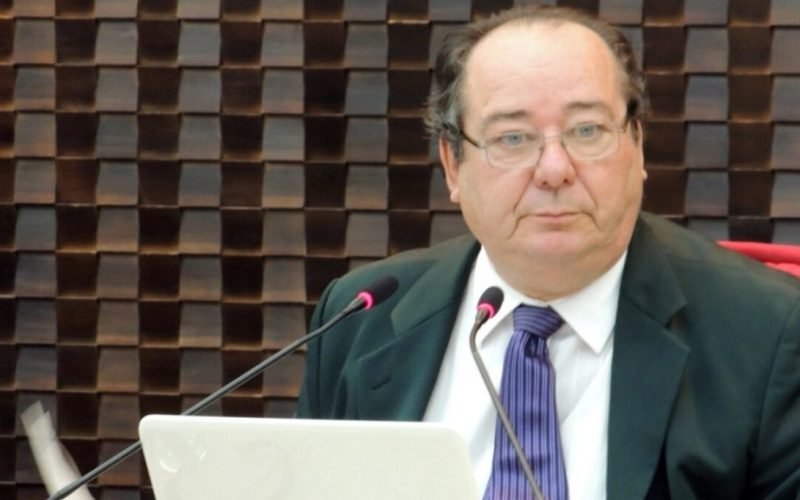 Morre em João Pessoa, aos 75 anos, o ex-conselheiro do TCE-PB Arthur Cunha Lima