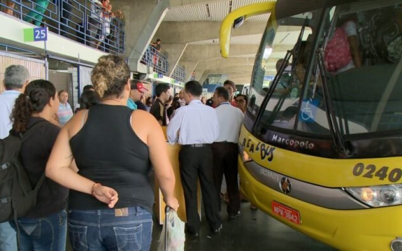Rodoviária de João Pessoa prevê mais de 50 viagens extras para atender as demandas do São João