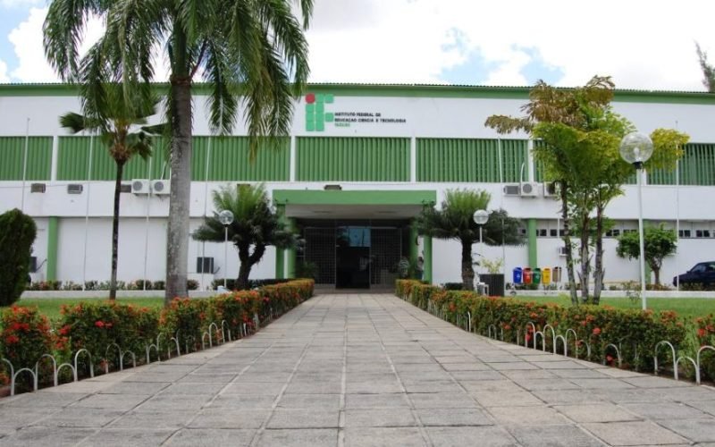 IFPB lança edital com mais de 700 vagas em cursos técnicos gratuitos na Paraíba