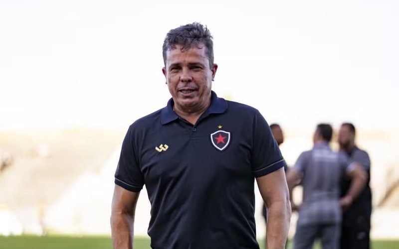 Evaristo Piza retorna ao Botafogo-PB para comandar o time na Série C do Campeonato Brasileiro