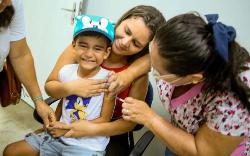 Sábado é Dia D de Multivacinação para atualização do cartão de vacina de toda a população
