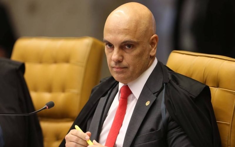 Alexandre de Moraes autoriza aumento do IOF, mas mantém isenção para risco sacado