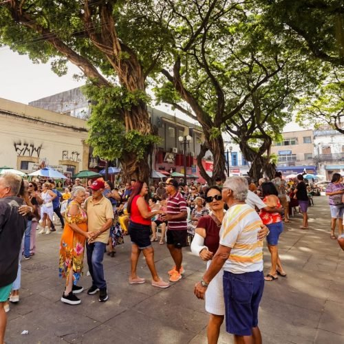 Sabadinho Bom se despede de 2024 com muito samba; veja programação