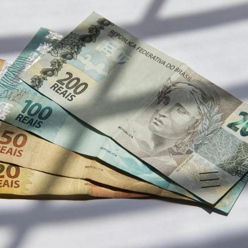 Planejamento financeiro do 13º salário é a chave para começar 2026 no azul