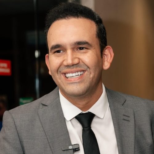 Mais uma pesquisa confirma: Doutor Jhony aparece em 6º lugar na disputa para deputado federal