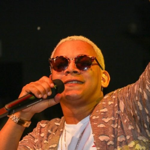 Felupe e Aldair Playboy são atrações desta quarta-feira na Festa das Neves