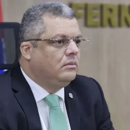 TRE-PB cassa prefeito e vice de Cabedelo e determina eleição suplementar