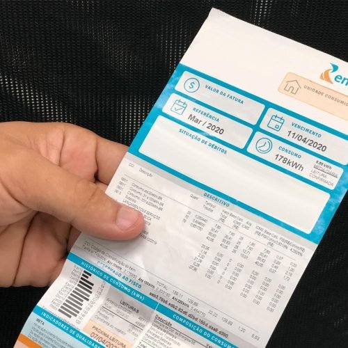 Aneel divulga calendário das bandeiras de energia para 2026 após redução nas contas