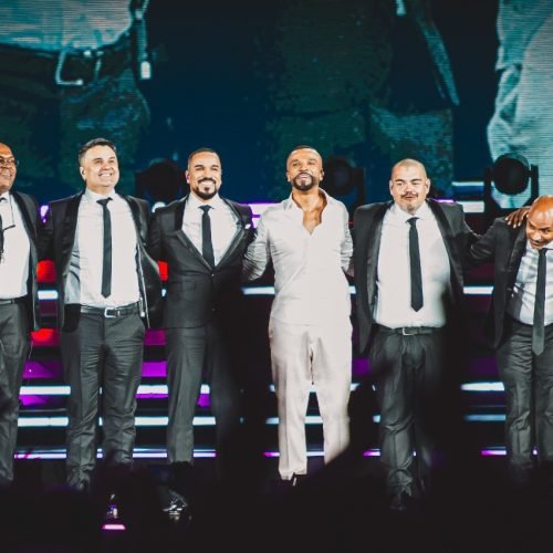 João Pessoa recebe a tour da banda Só Pra Contrariar na Domus Hall