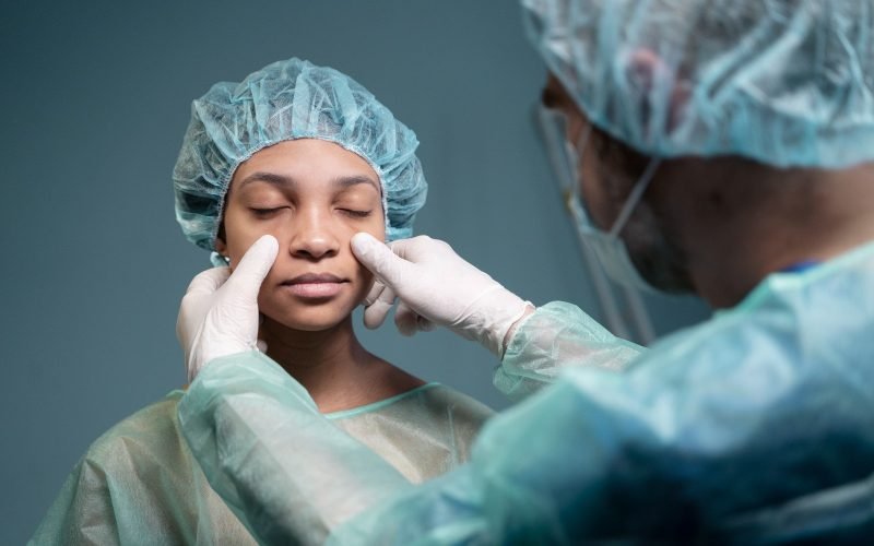PB faz 1,1 mil cirurgias plásticas pelo SUS, e consórcios para estética disparam