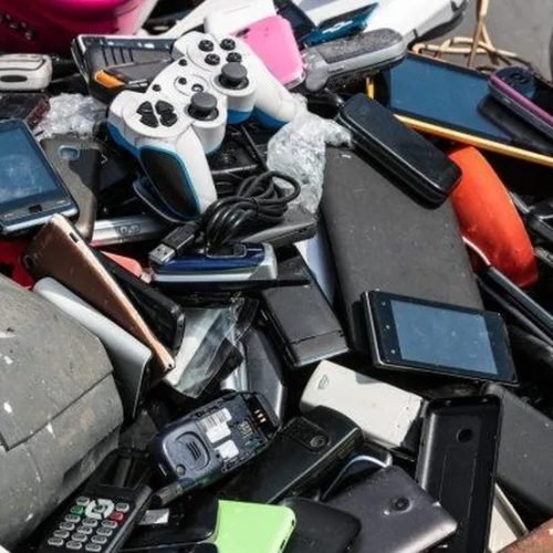 Gincana de Descarte de Eletrônicos promove reciclagem e premia participantes no Nordeste