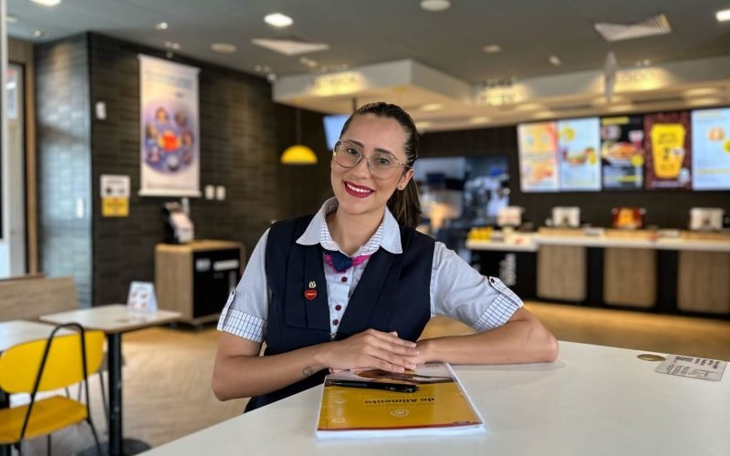 Em apoio ao bem-estar, McDonald’s oferece programas de saúde dedicados a colaboradoras mães