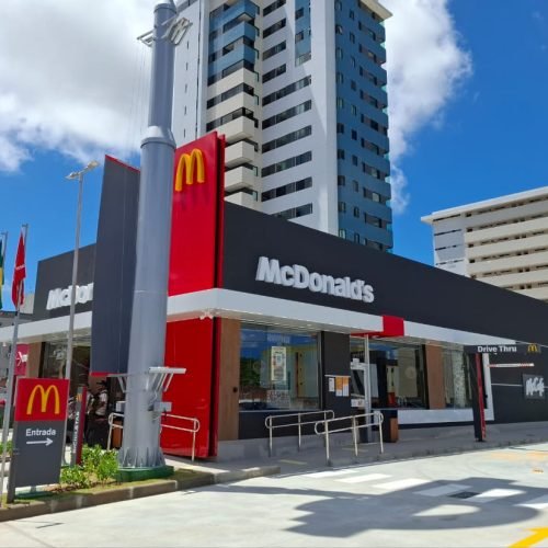 Emprego jovem: McDonald’s abre 30 oportuniades de trabalho em João Pessoa