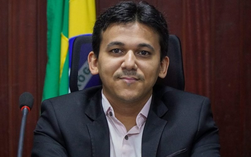 Prefeito de Santa Rita declara apoio a João Azevêdo para o Senado em 2026